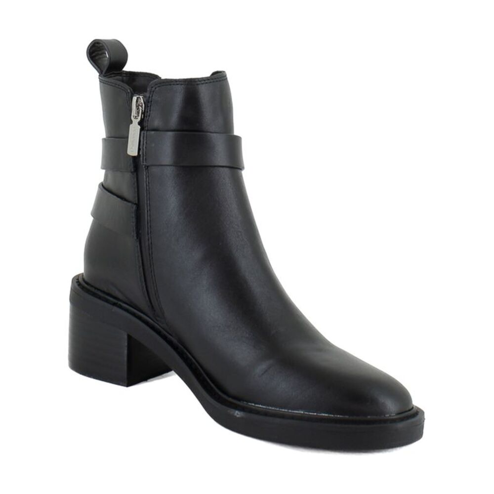 Blondo Lanessa Black Leather